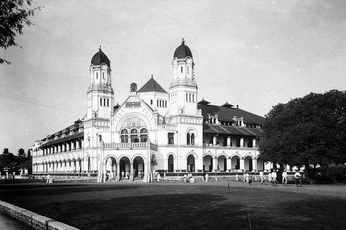 lawang sewu ada berapa pintu | Info Jateng Pos