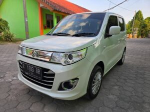 Suzuki Karimun Wagon R 2015 | Info Jateng Pos